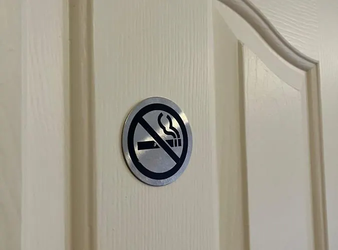 Peaceful Studio Apt W/2 Beds