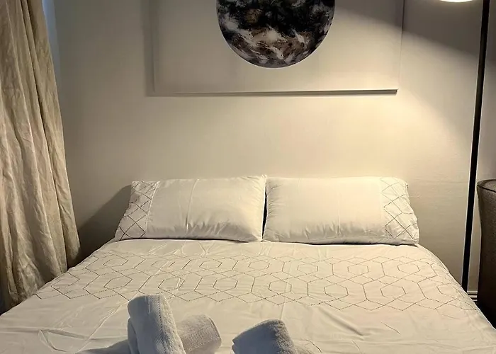 Peaceful Studio Apt W/2 Beds Dublino