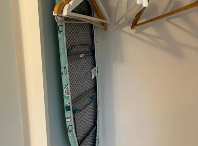 Peaceful Studio Apt W/2 Beds Dublino